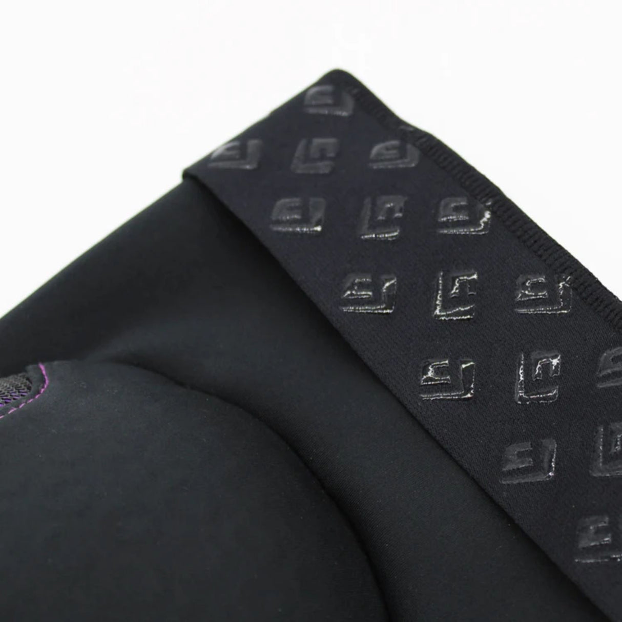 Terra Re ZRO Knee Protection