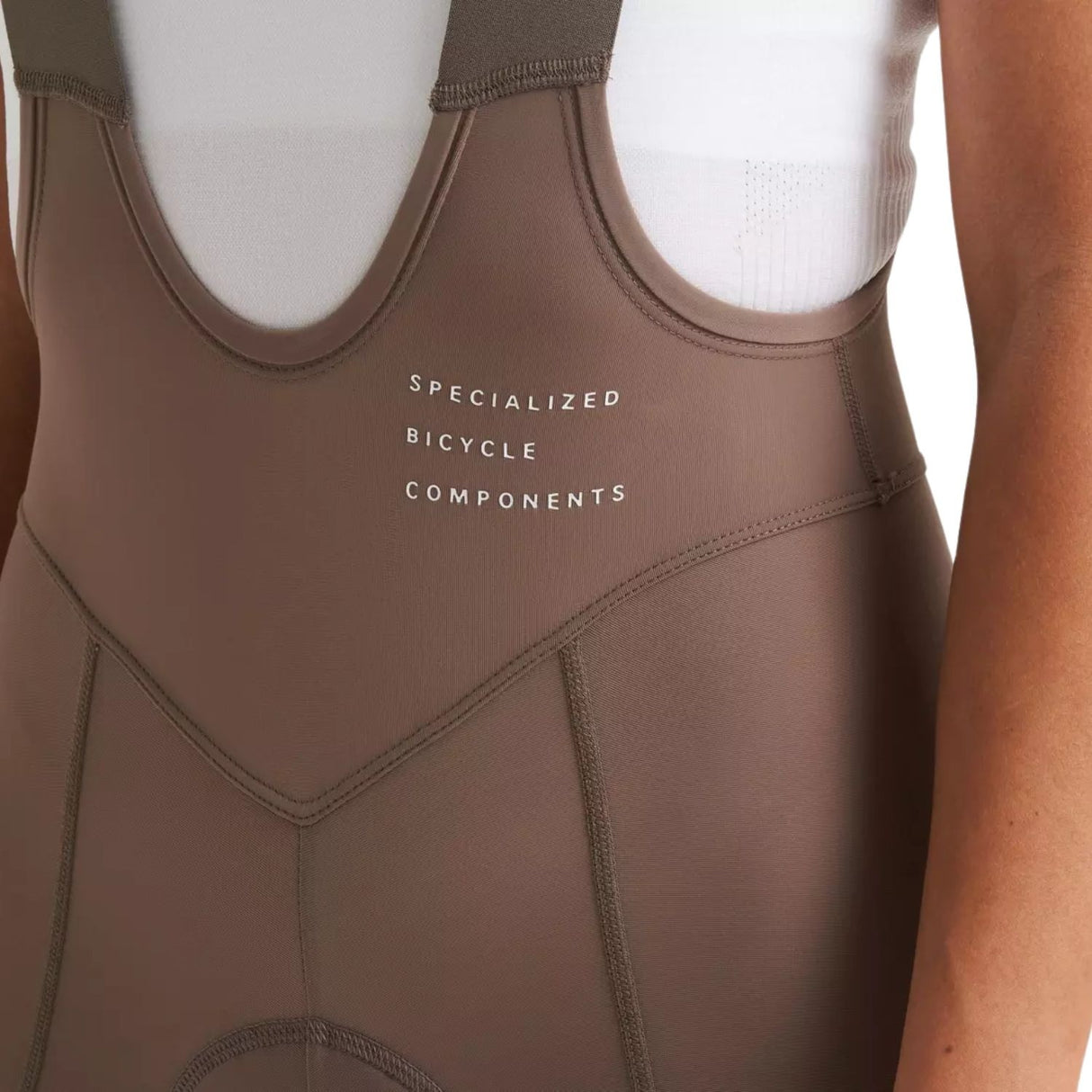 SBC Foundation Bib Short Femme 2026